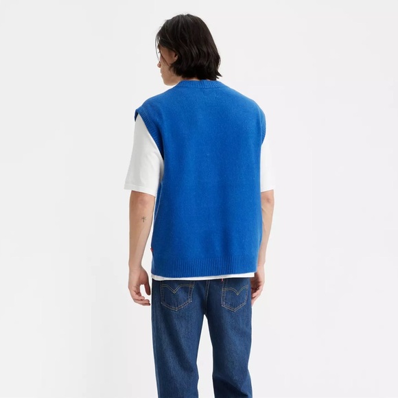 Levi's® Premium
LOOSE SWEATER VEST
XS men - Picture 3 of 12